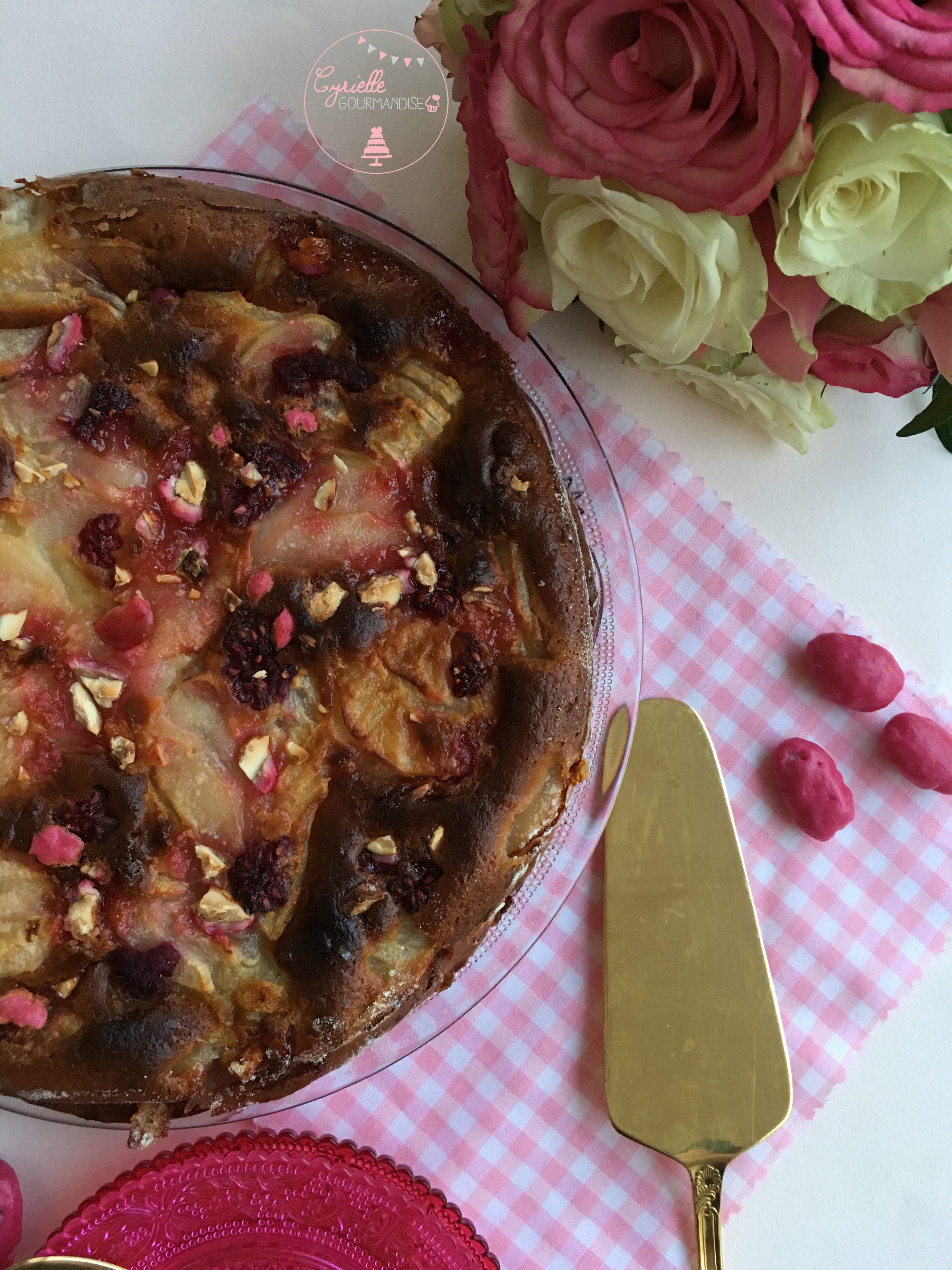 Gâteau invisible Poire Framboise Praline 2